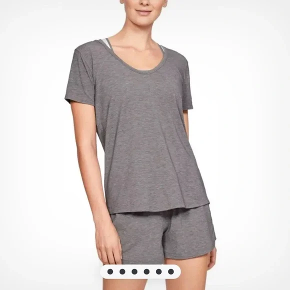 🌻3 for $18 Under Armour Recovery Sleepwear T-Shirt Size Small - Picture 1 of 10